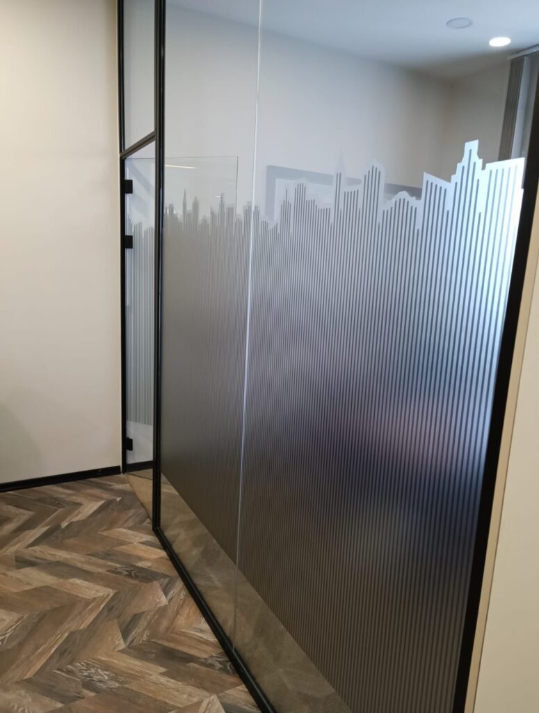 Tuzla buzlu cam kumlama uygulaması